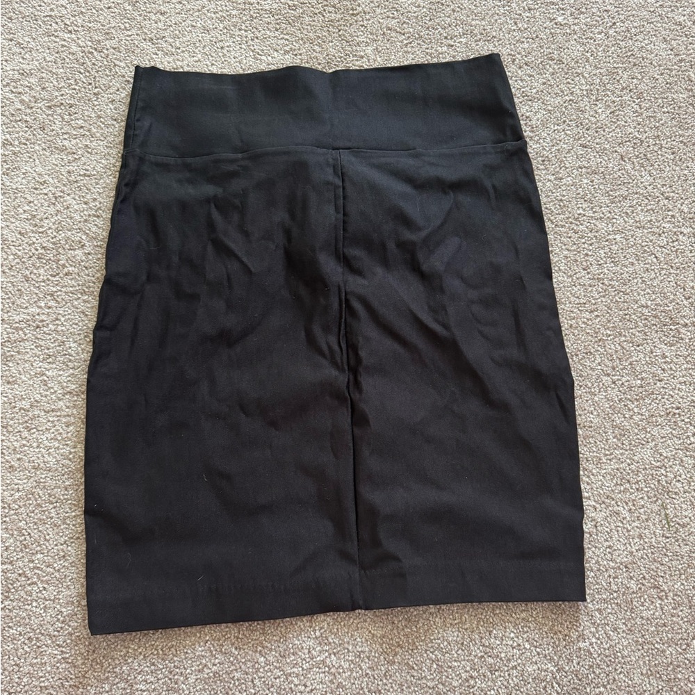 Windsor pencil skirt ⭐️